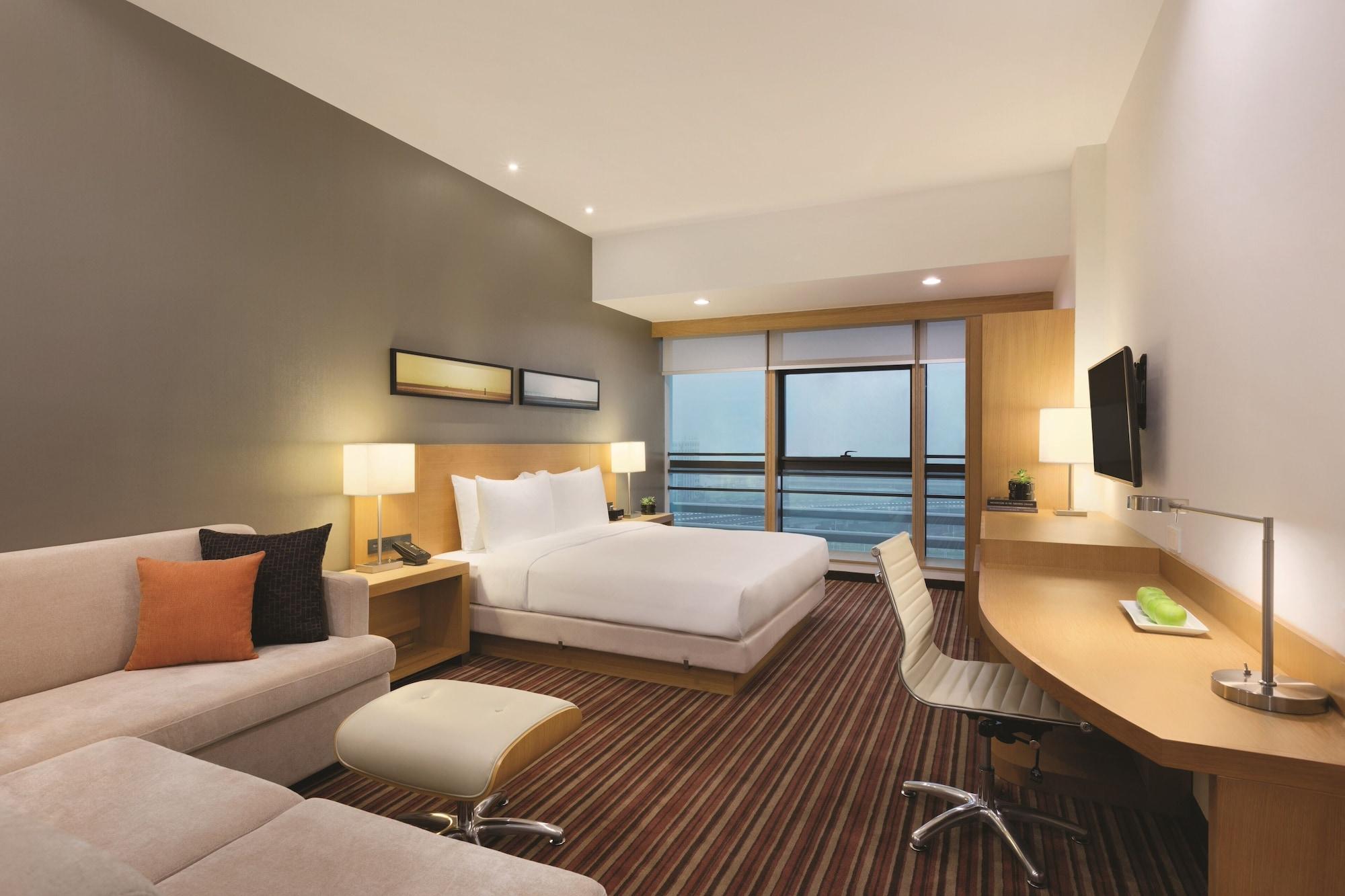 Hyatt Place Shenzhen Airport Екстериор снимка