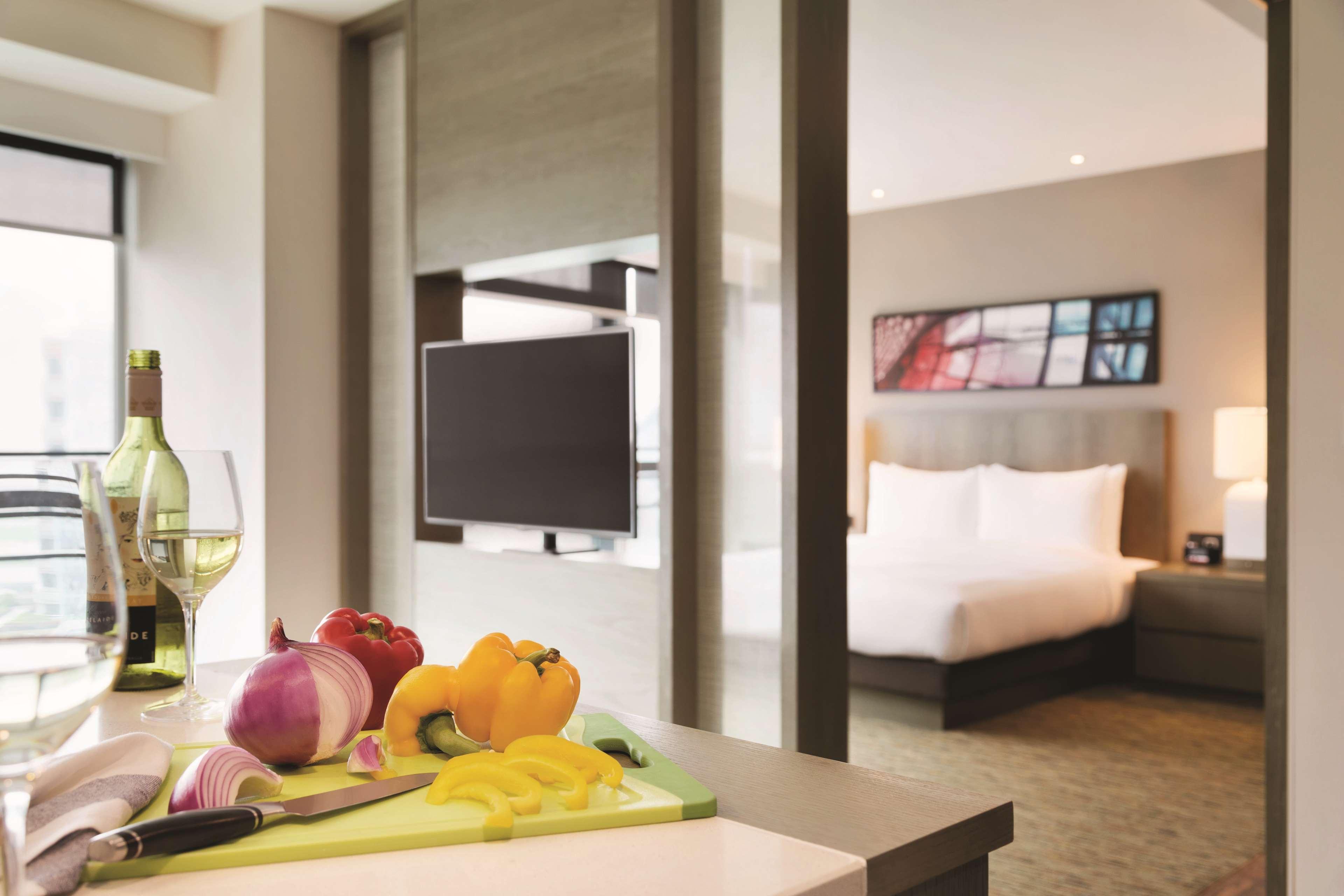 Hyatt Place Shenzhen Airport Екстериор снимка