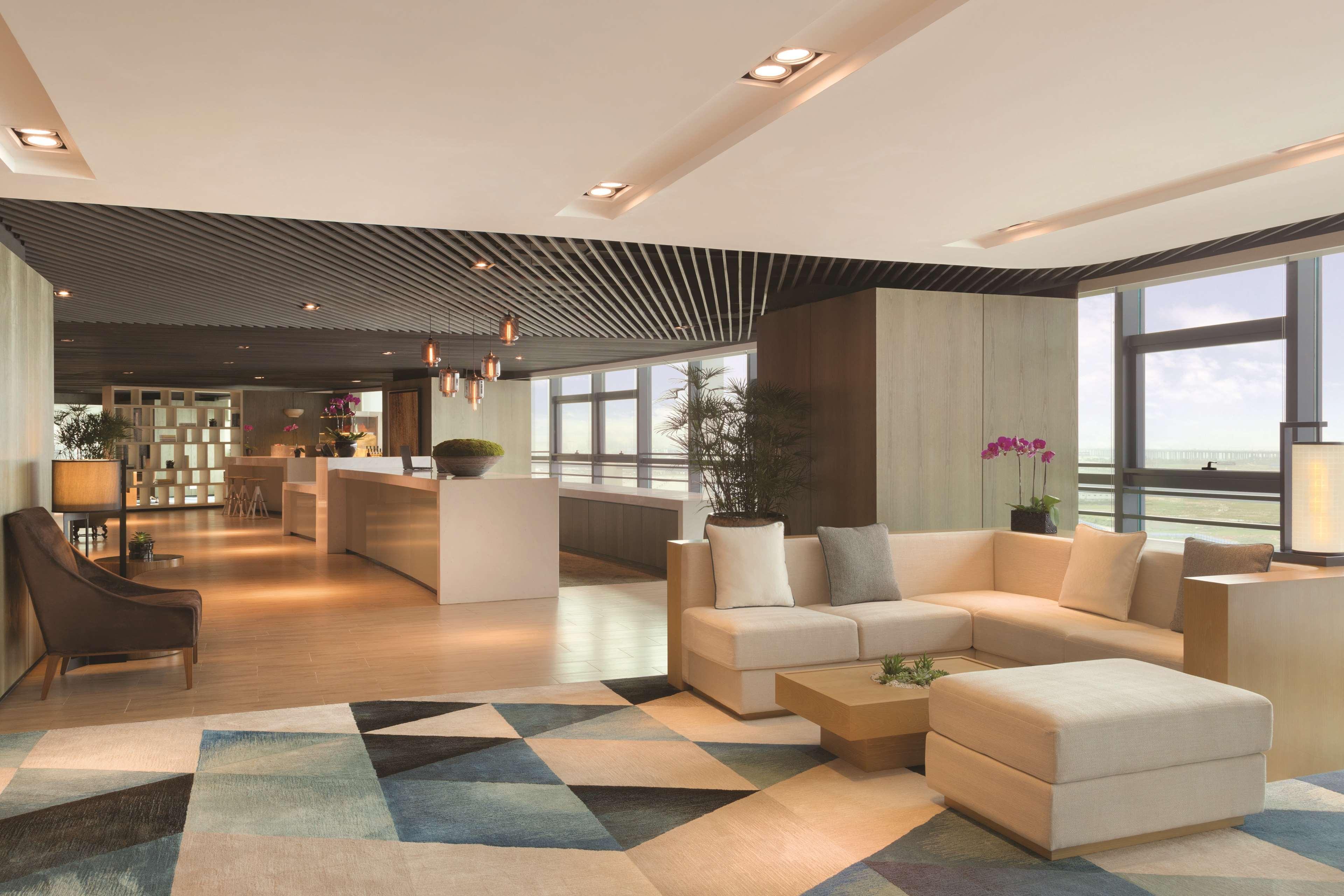 Hyatt Place Shenzhen Airport Екстериор снимка