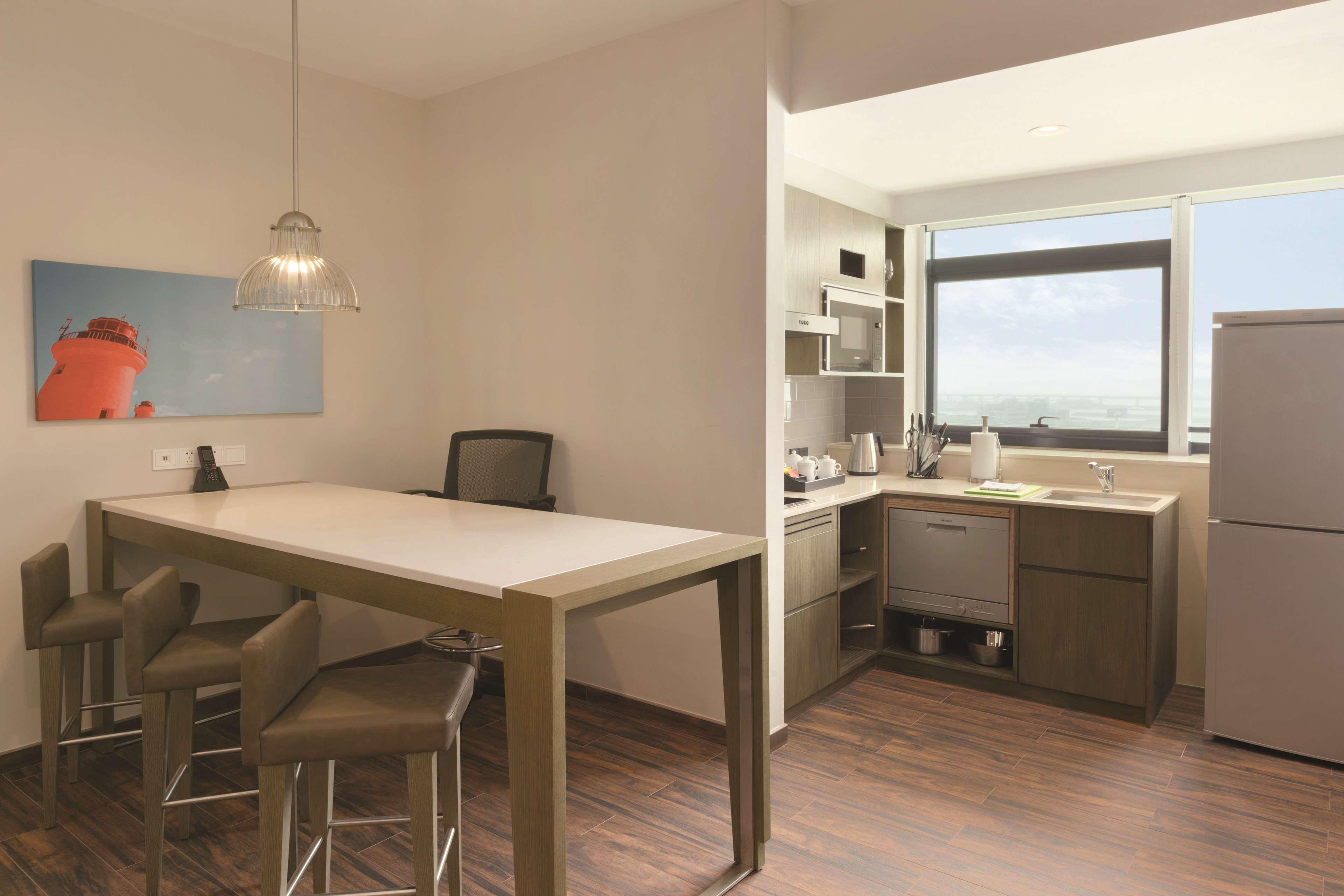 Hyatt Place Shenzhen Airport Екстериор снимка