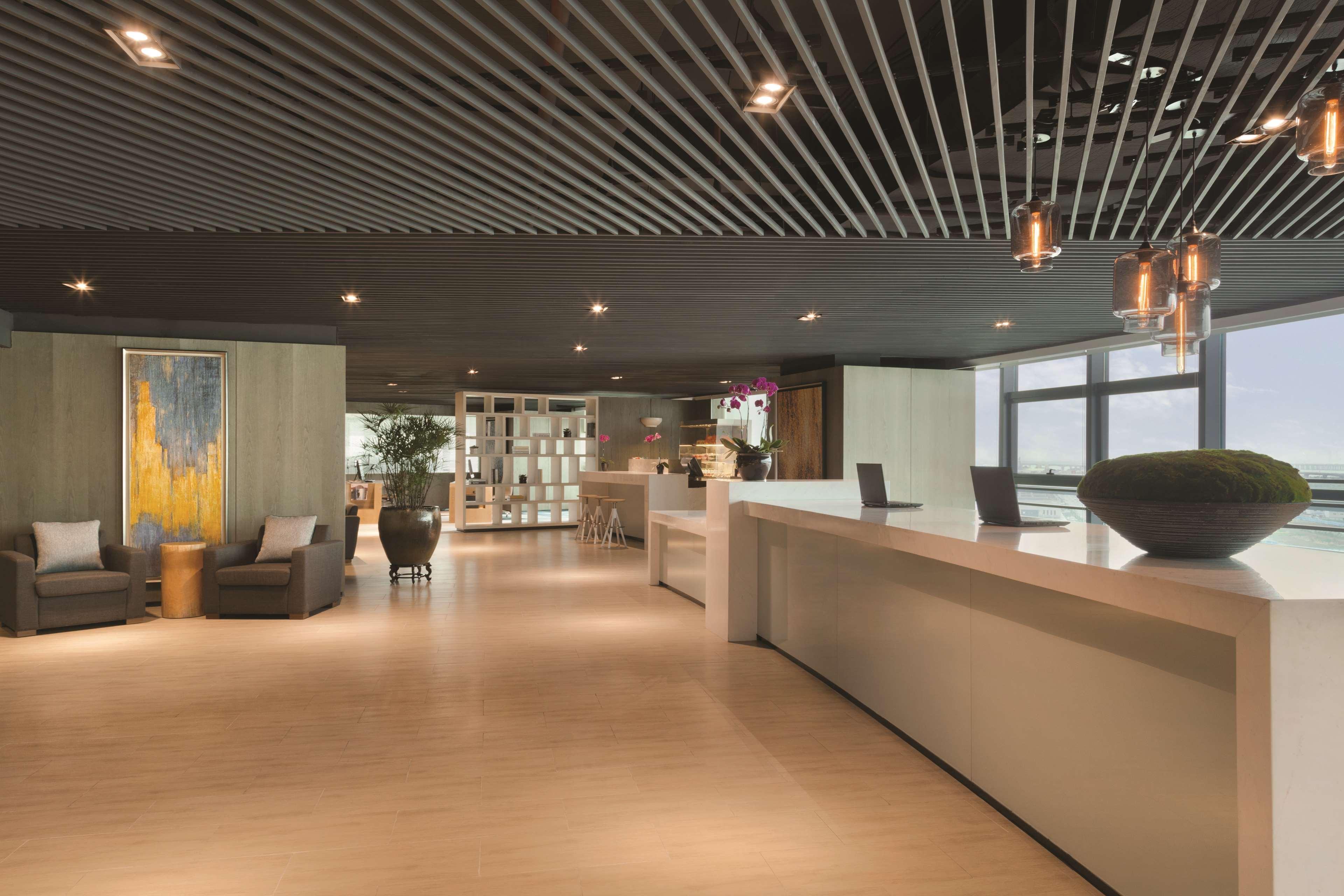 Hyatt Place Shenzhen Airport Екстериор снимка