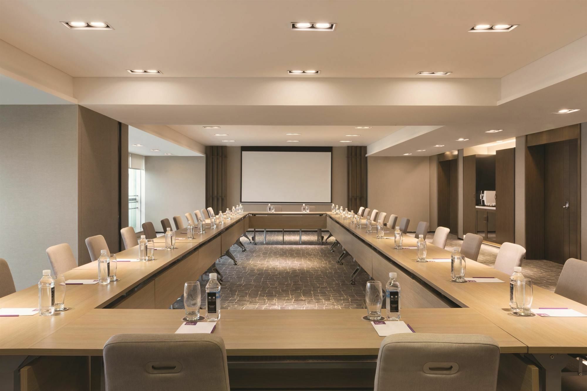 Hyatt Place Shenzhen Airport Екстериор снимка