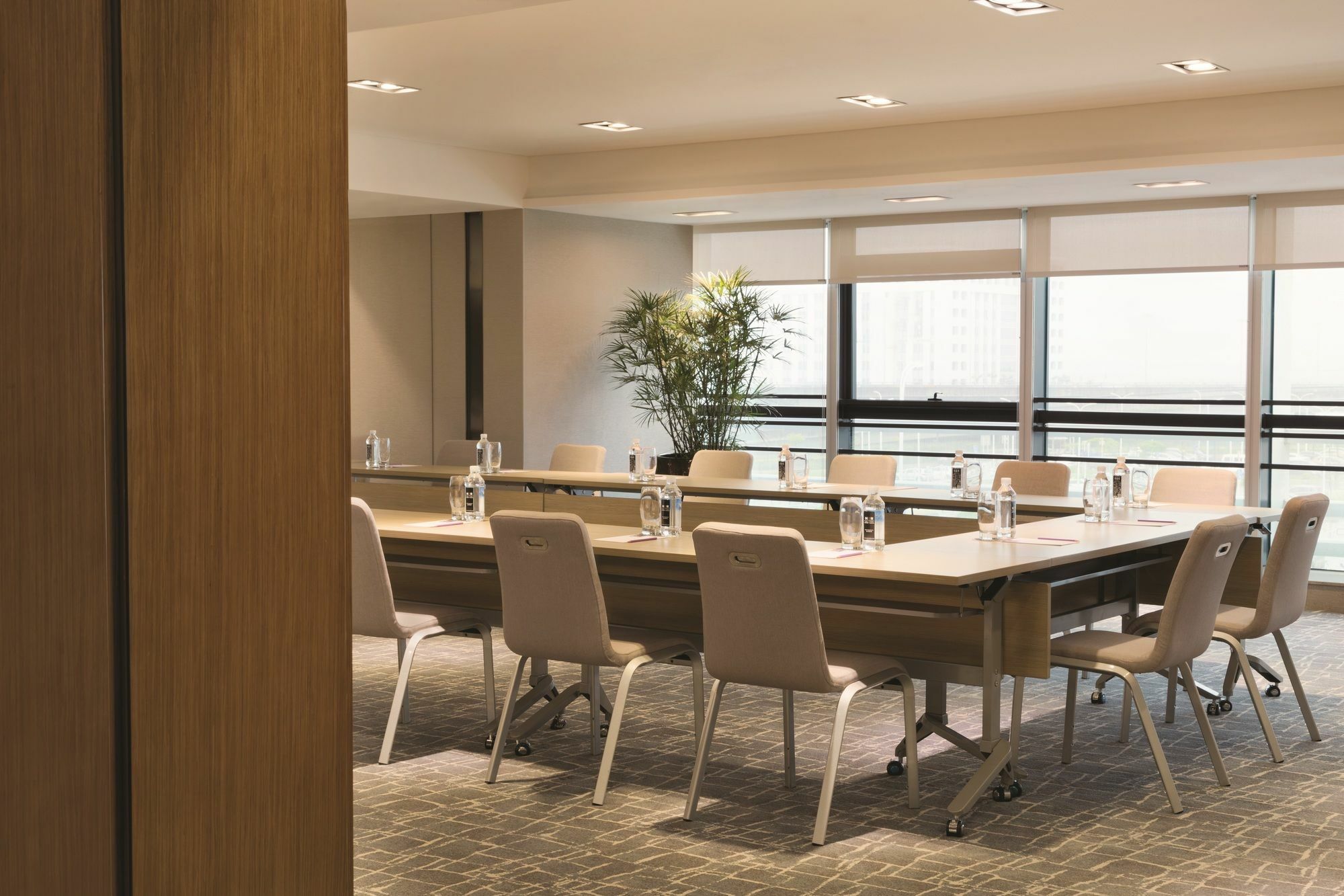 Hyatt Place Shenzhen Airport Екстериор снимка