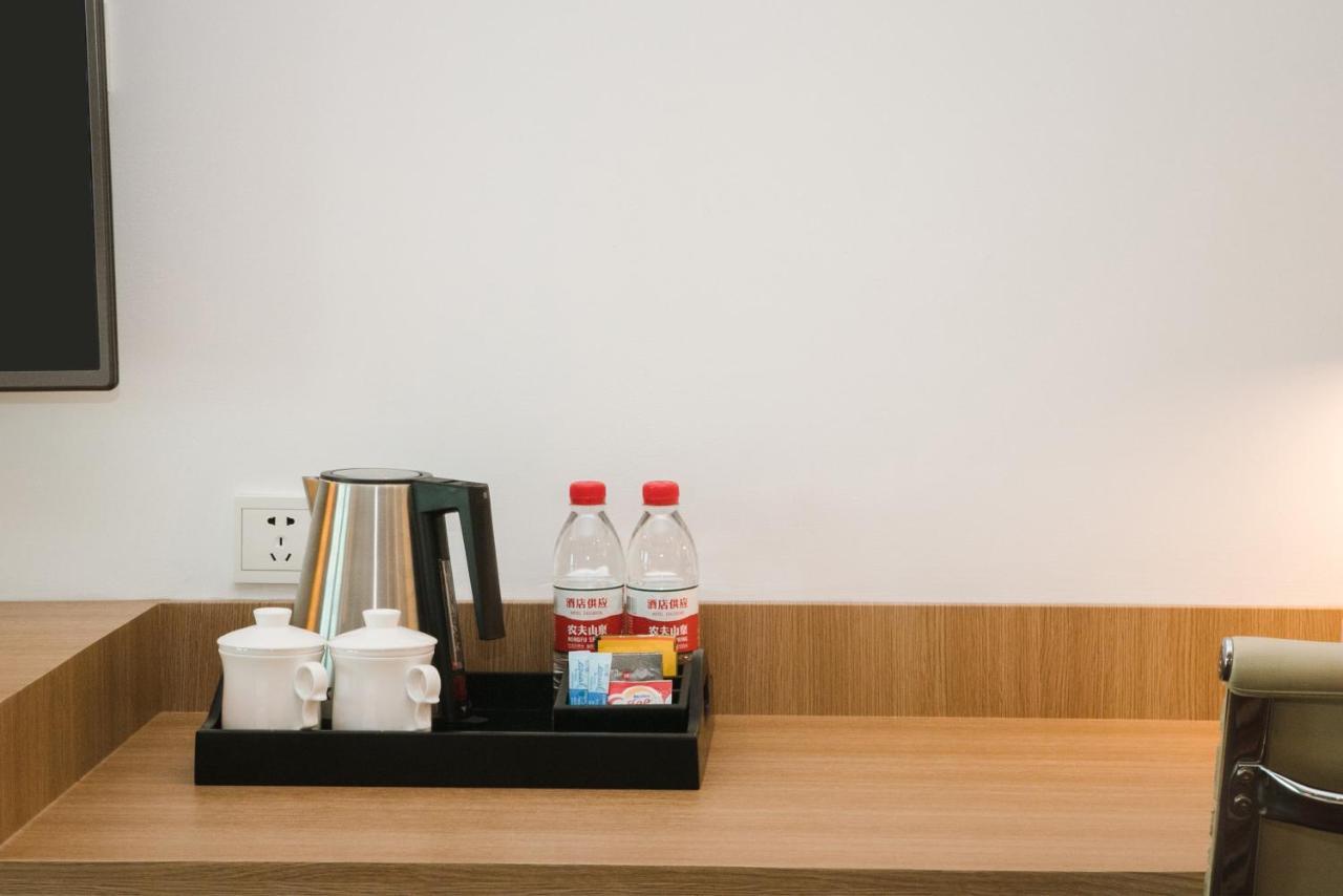 Hyatt Place Shenzhen Airport Екстериор снимка